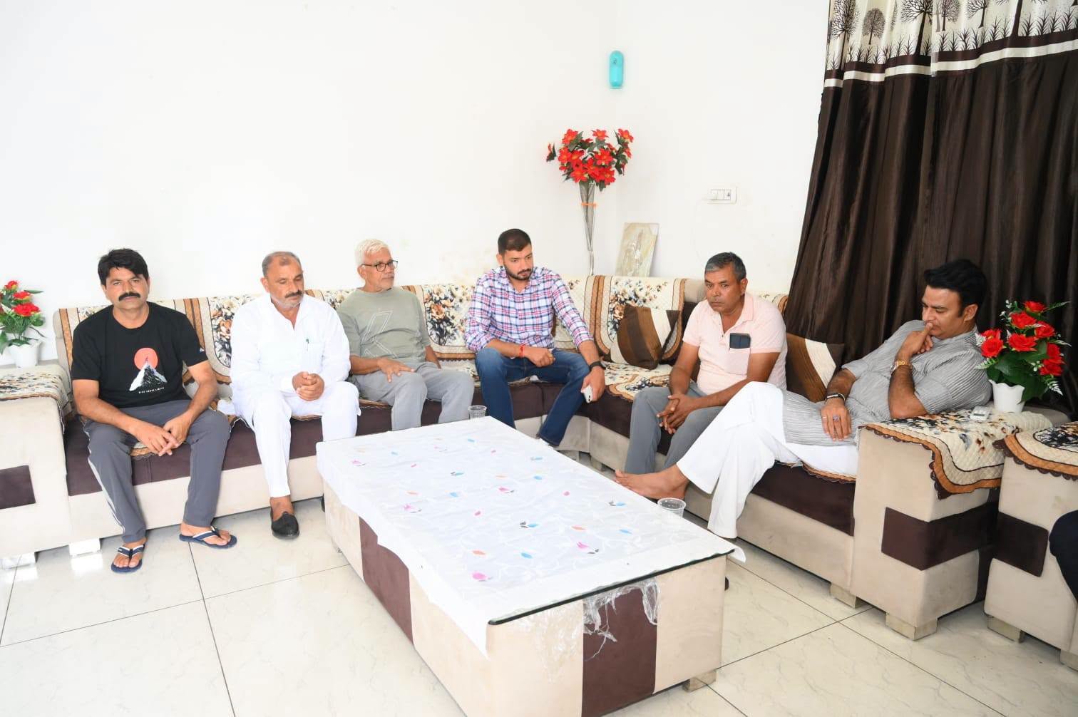 जनसेवा का पल