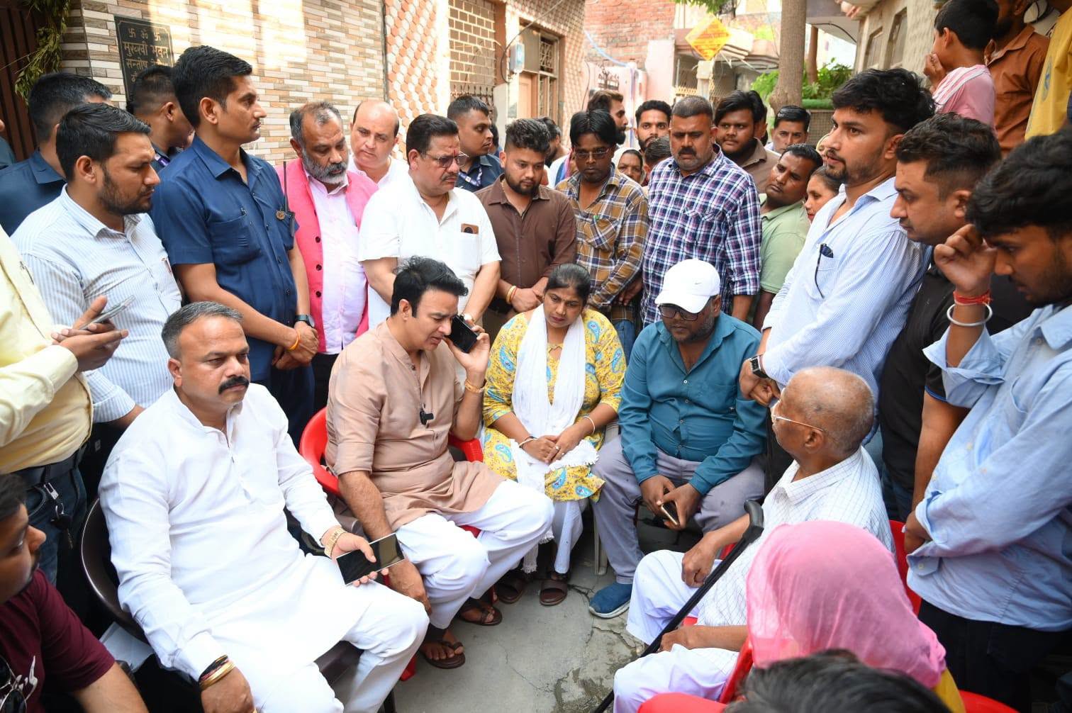 जनसेवा का पल