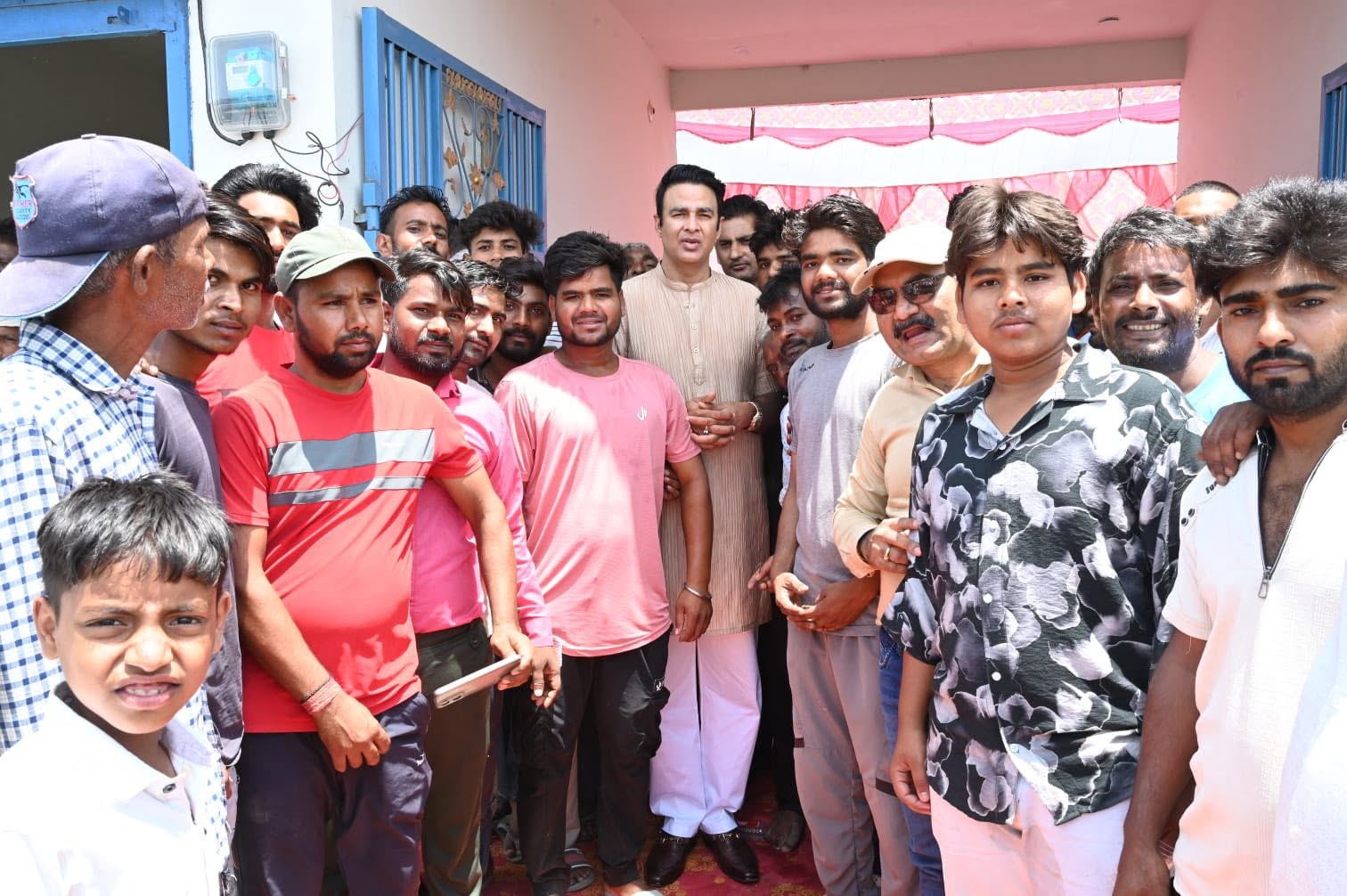 जनसेवा का पल