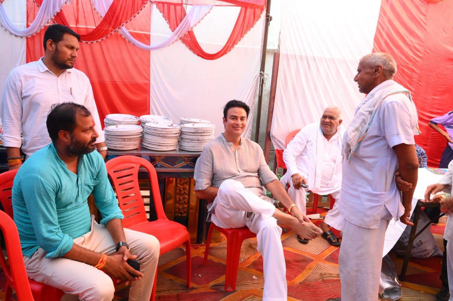 जनसेवा का पल