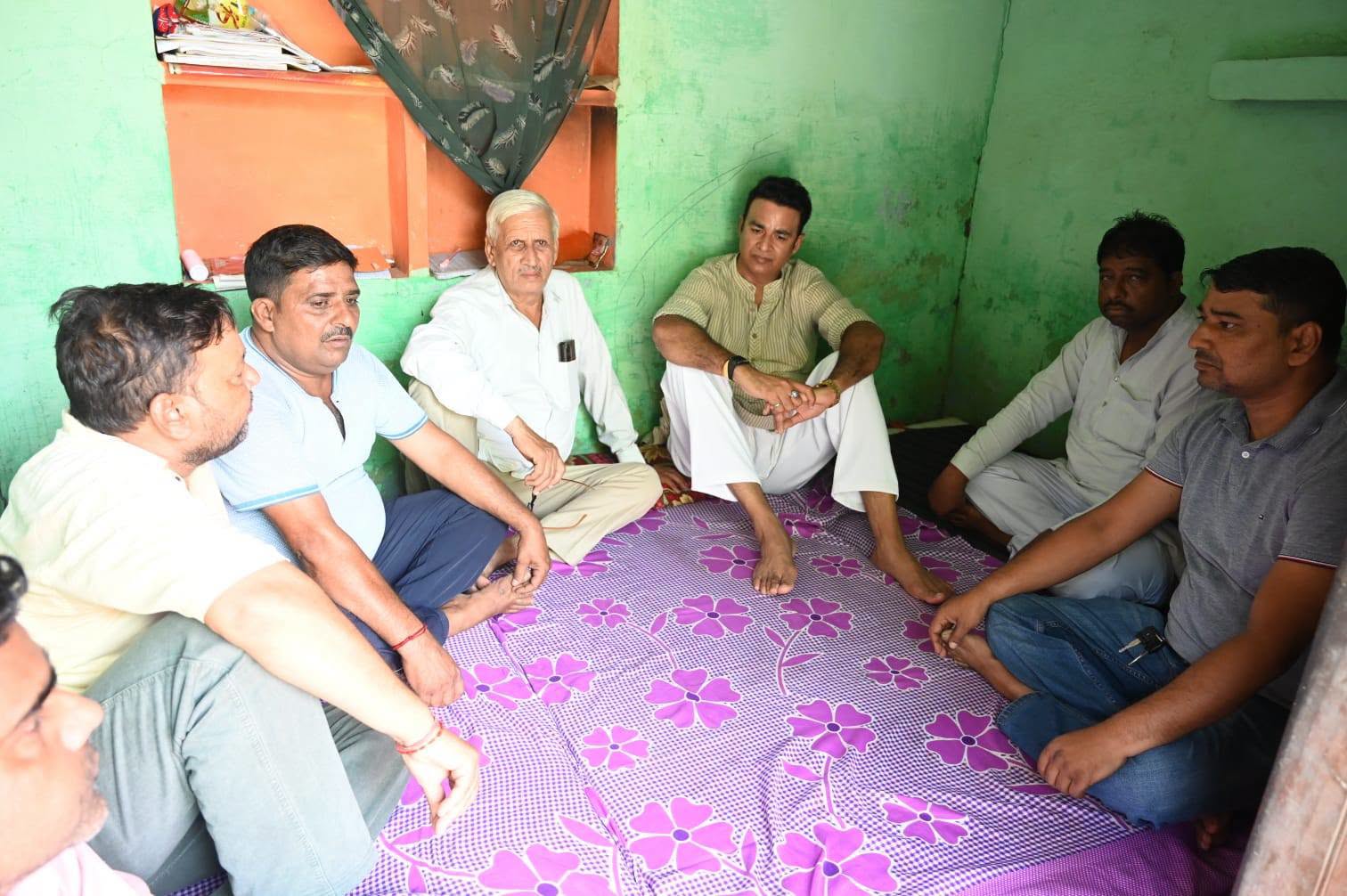 जनसेवा का पल