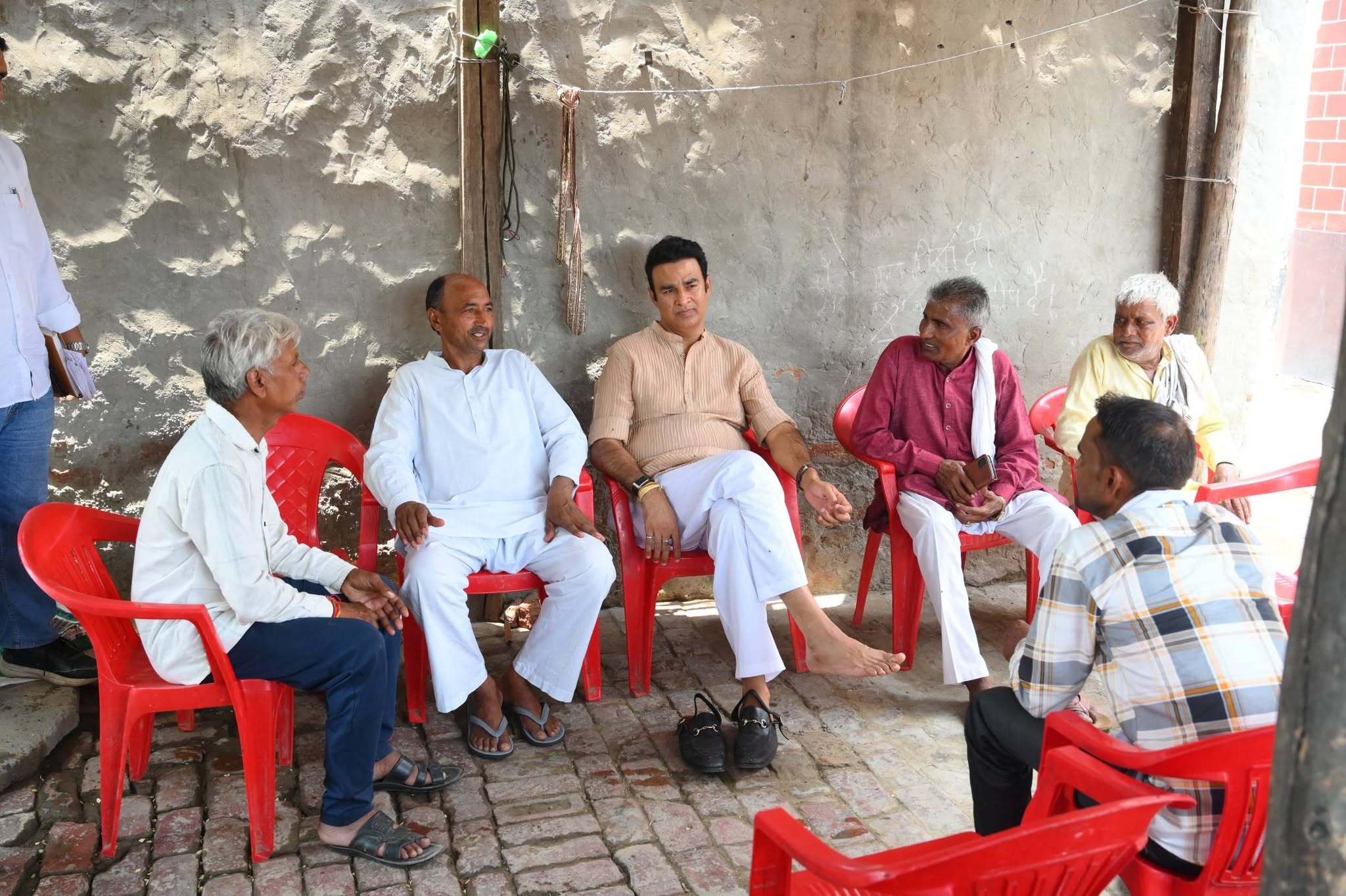 जनसेवा का पल