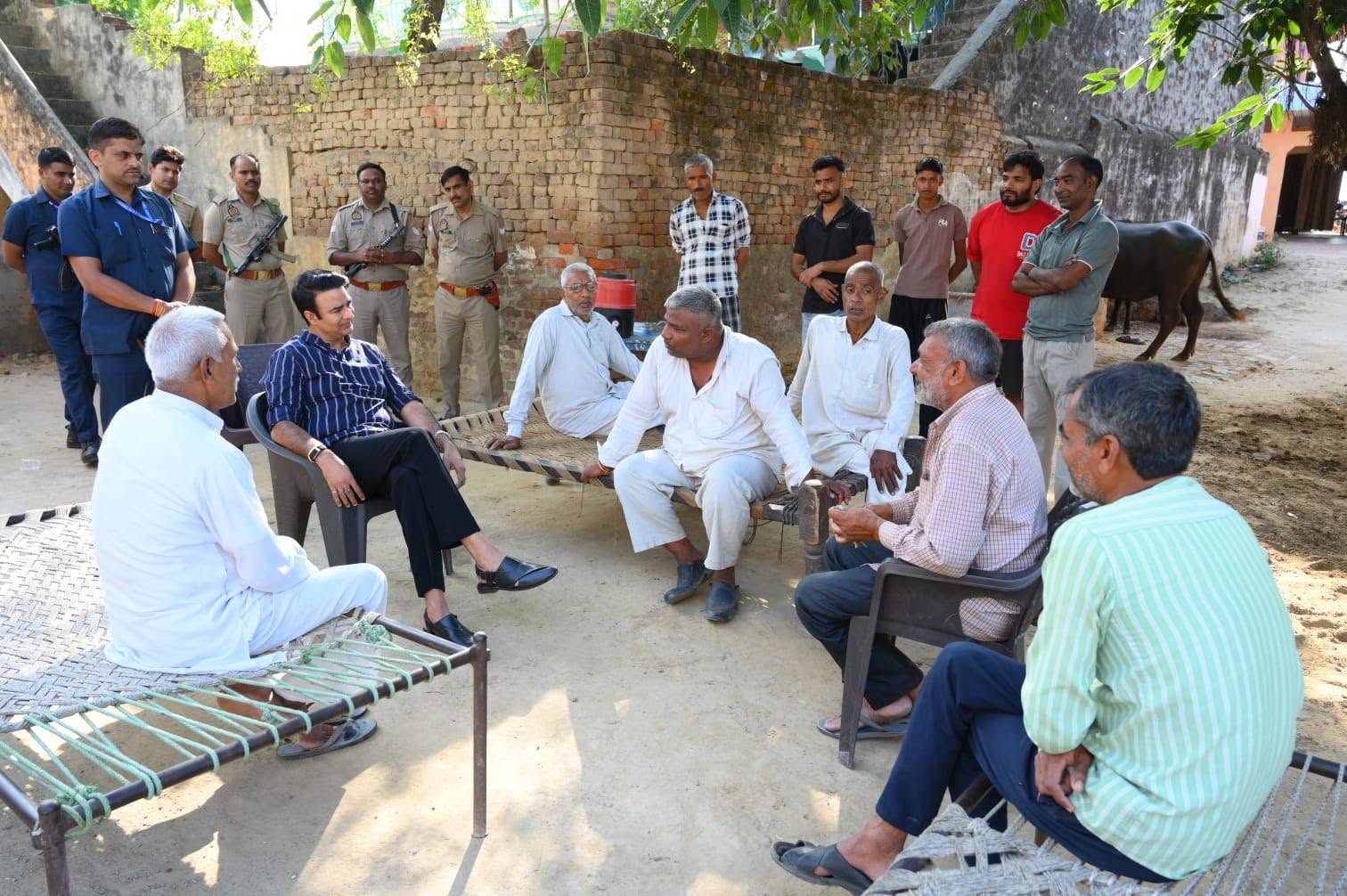 जनसेवा का पल