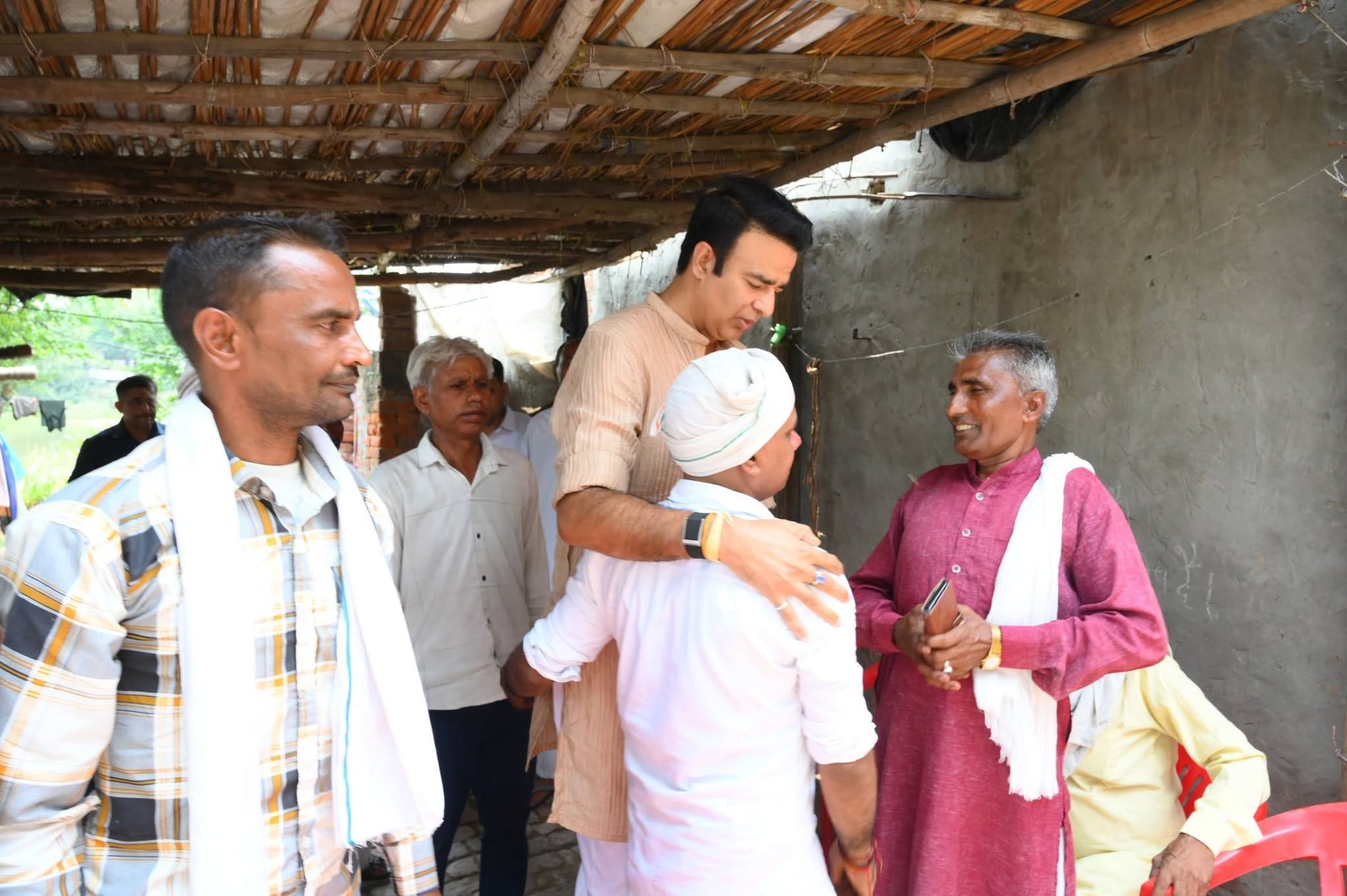 जनसेवा का पल
