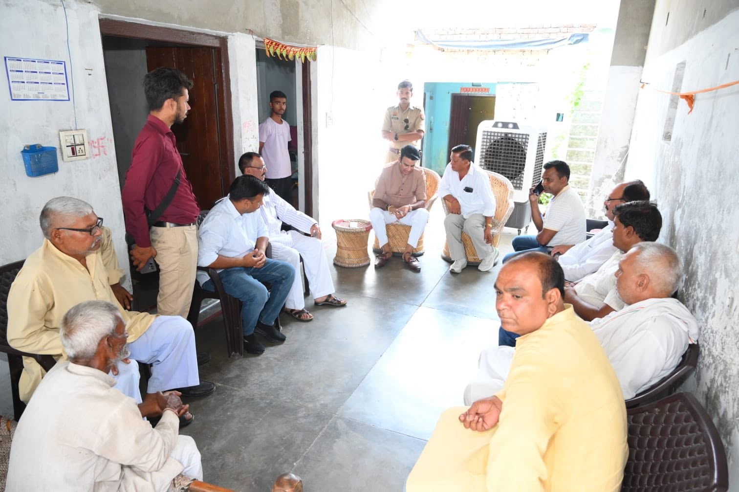 जनसेवा का पल