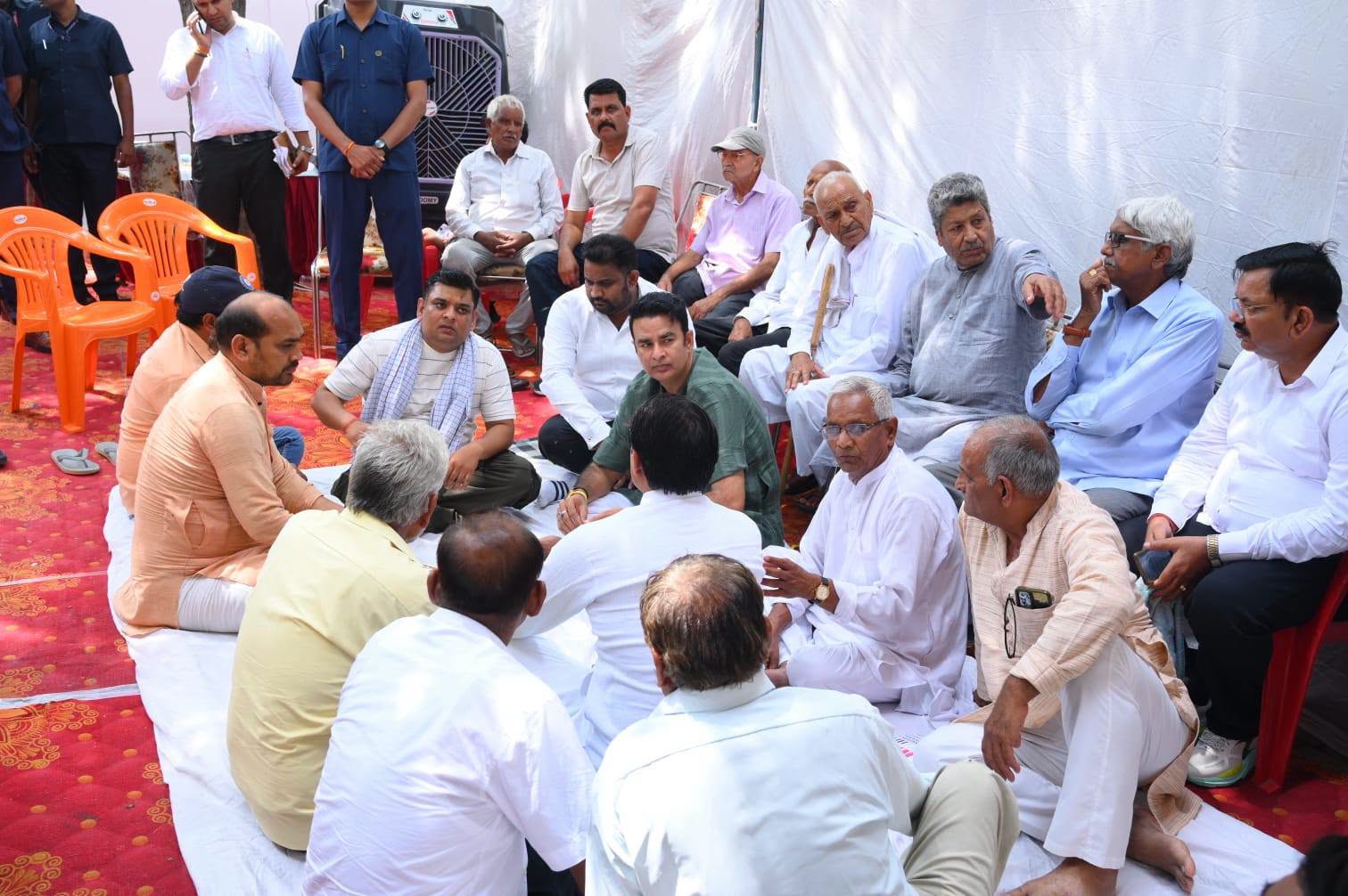 जनसेवा का पल