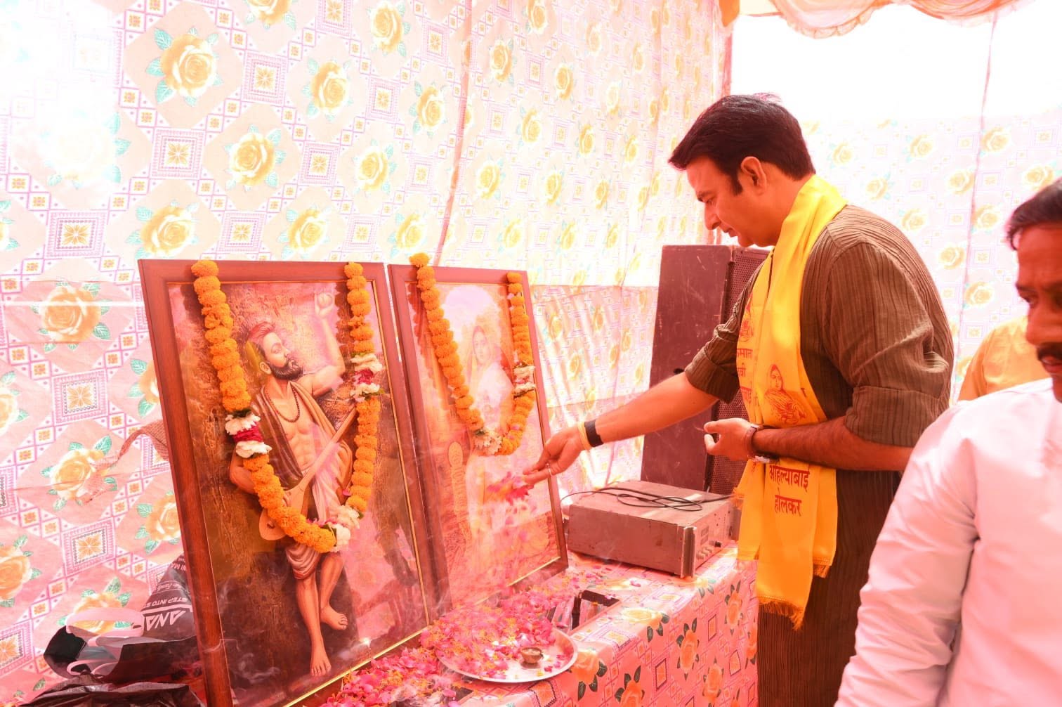 जनसेवा का पल