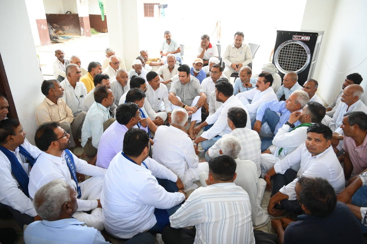 जनसेवा का पल