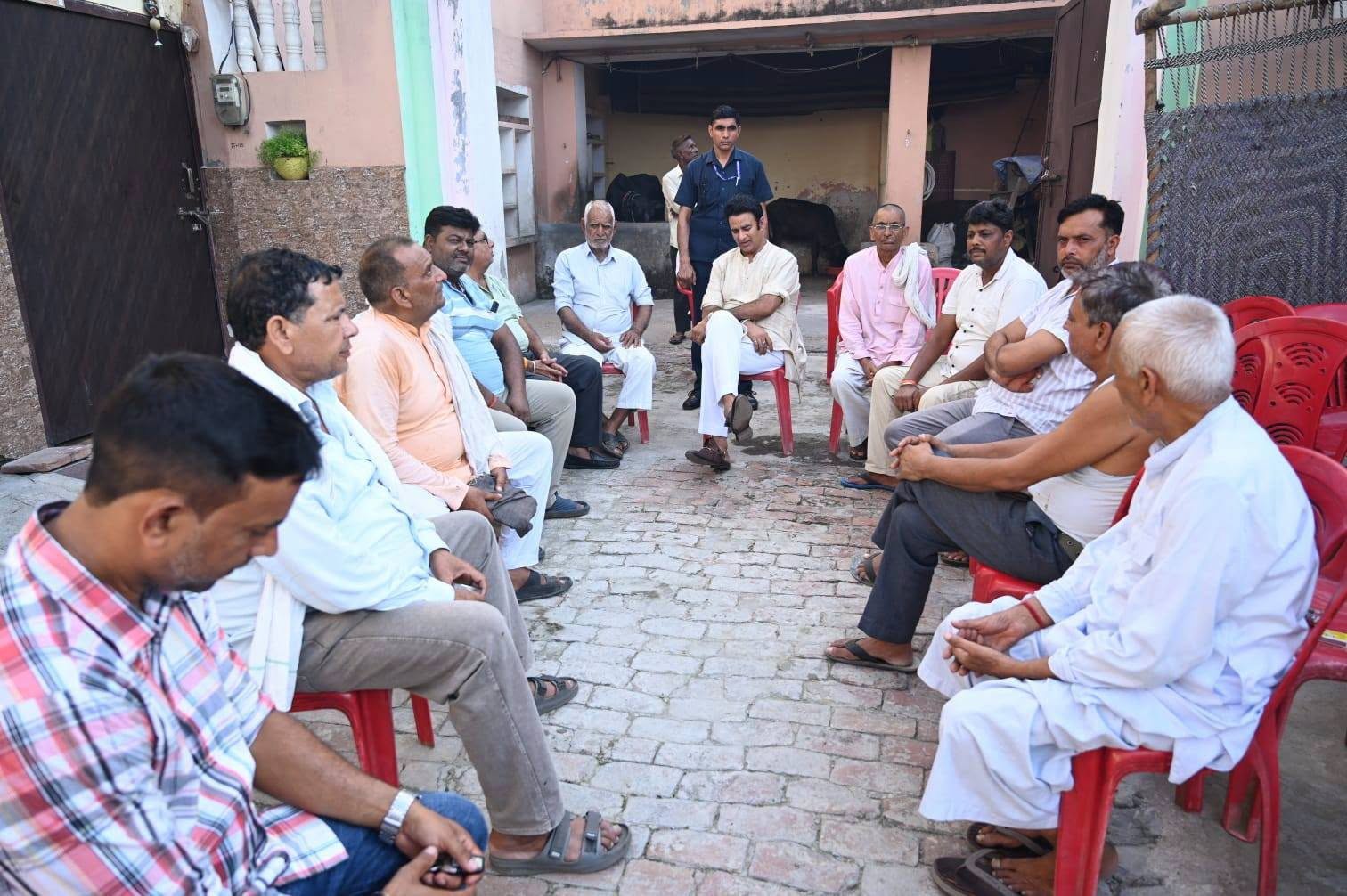 जनसेवा का पल