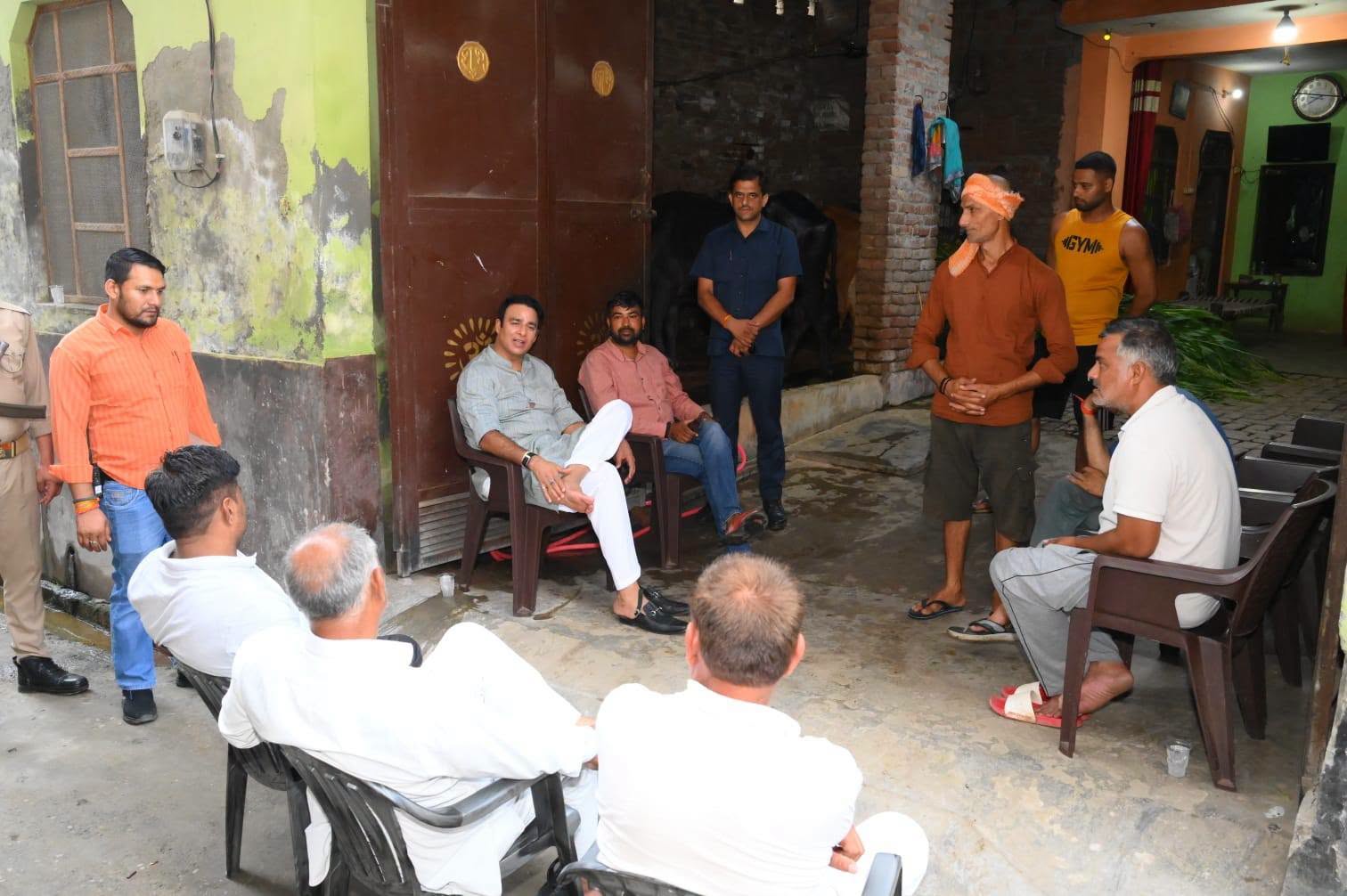 जनसेवा का पल