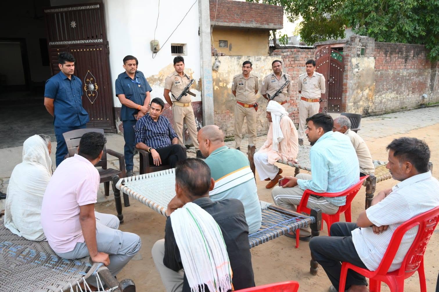 जनसेवा का पल