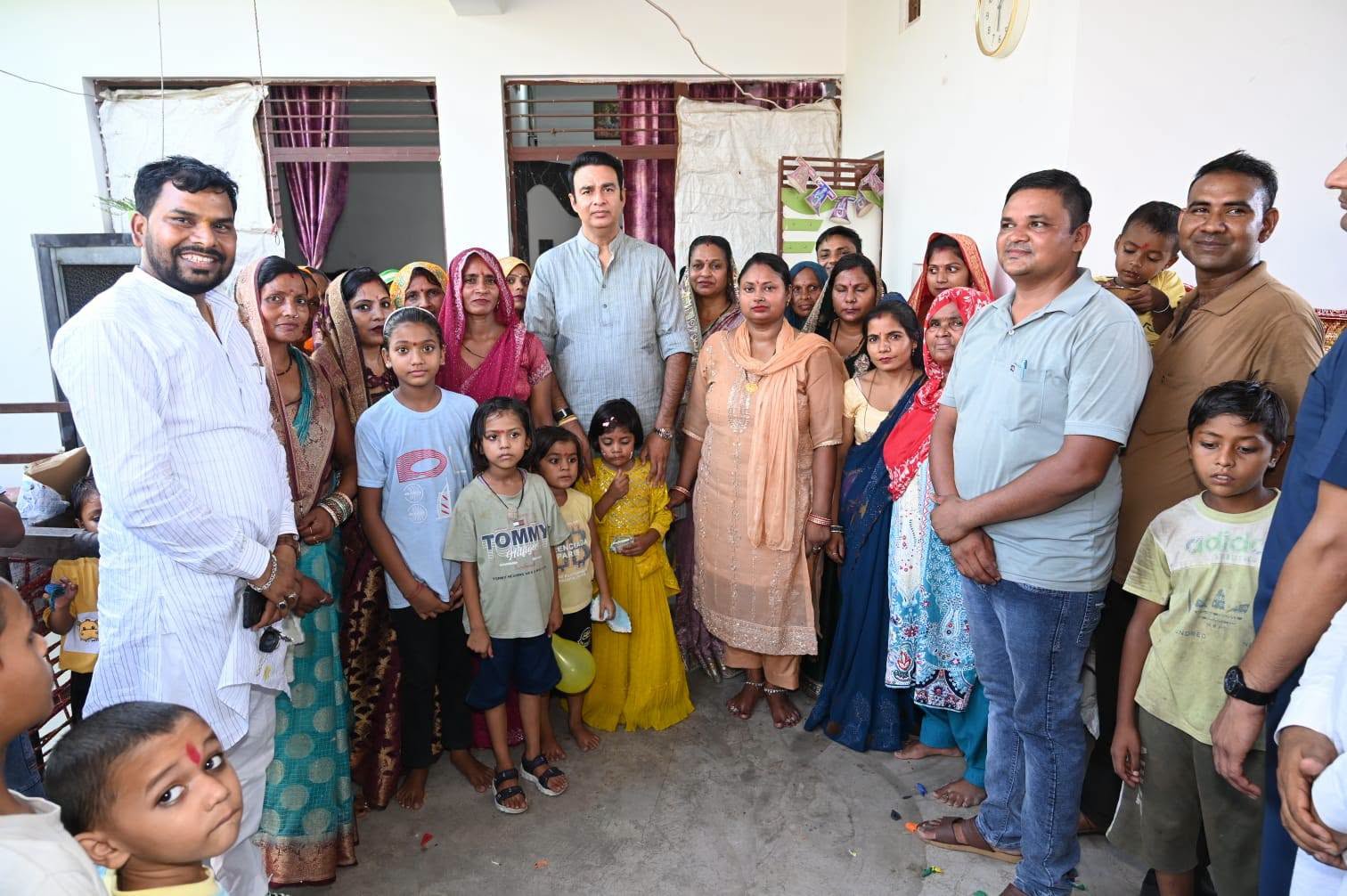 जनसेवा का पल