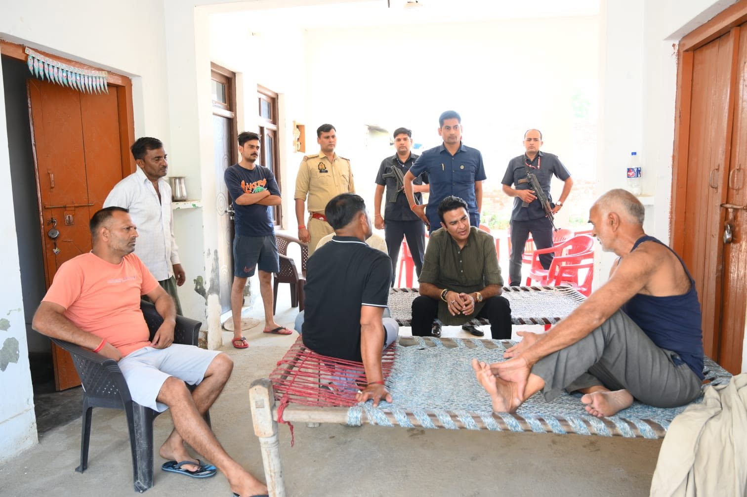जनसेवा का पल