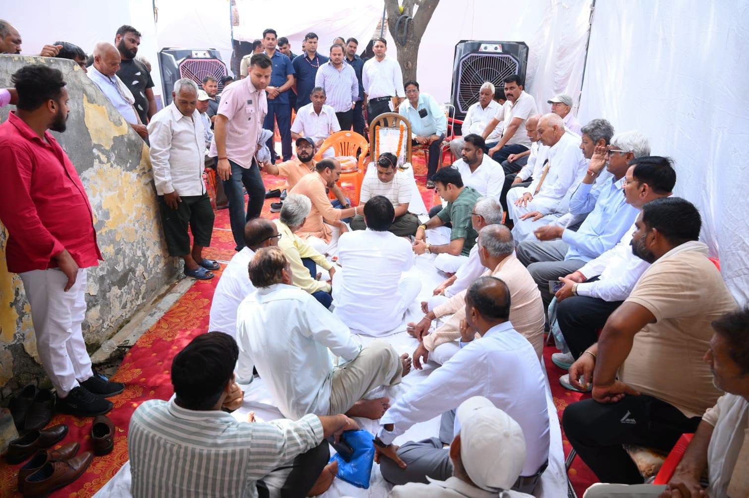 जनसेवा का पल