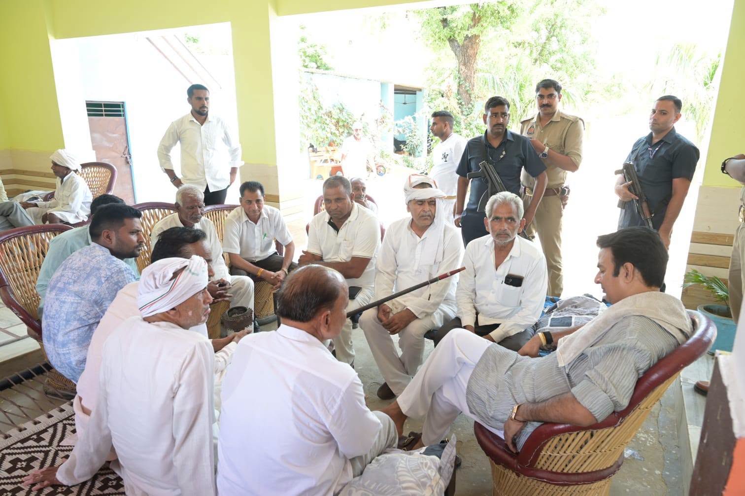 जनसेवा का पल