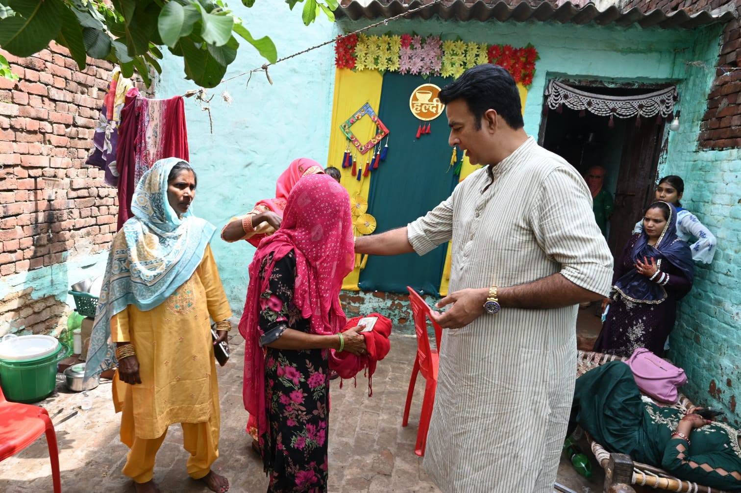 जनसेवा का पल