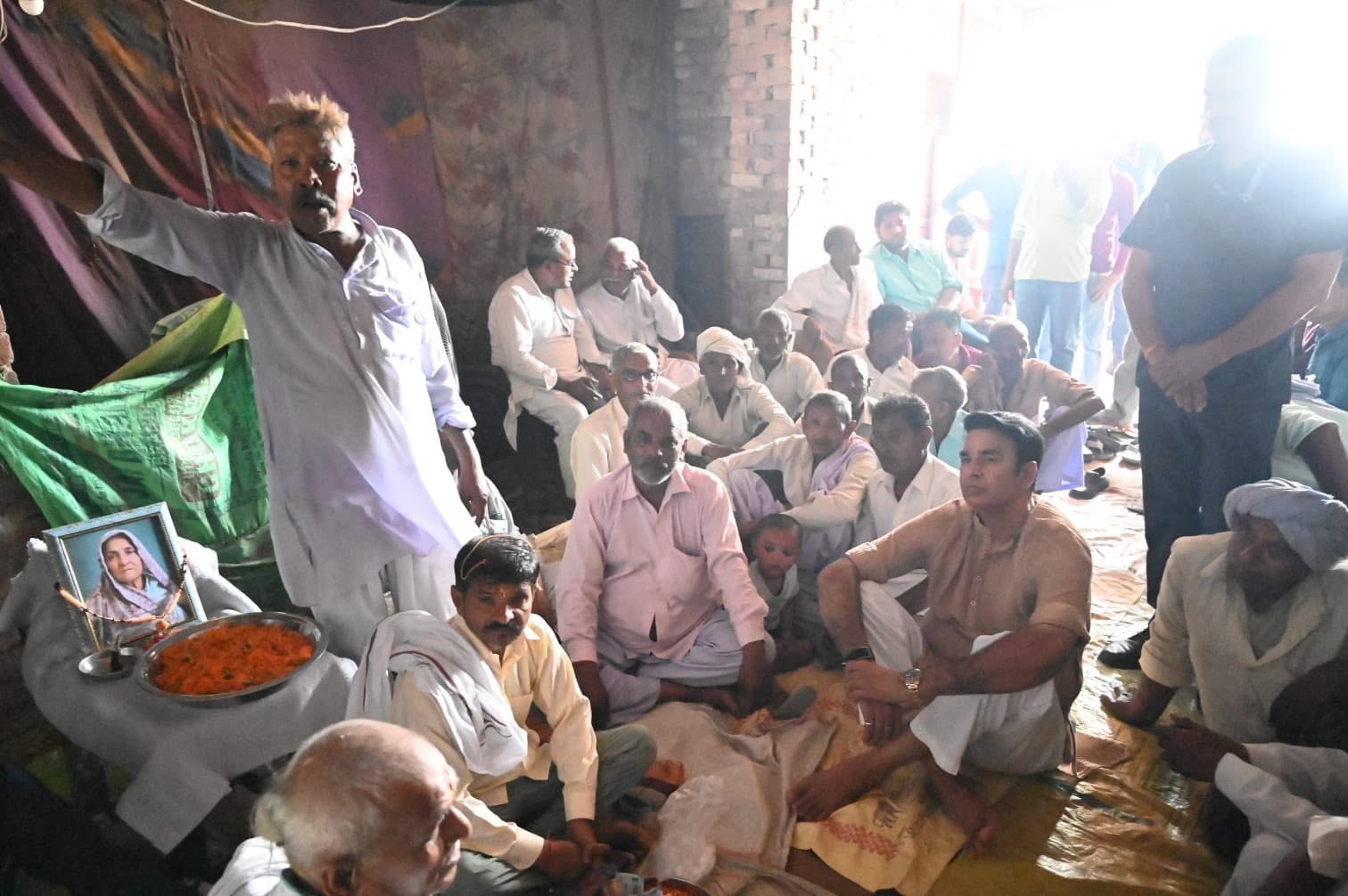 जनसेवा का पल