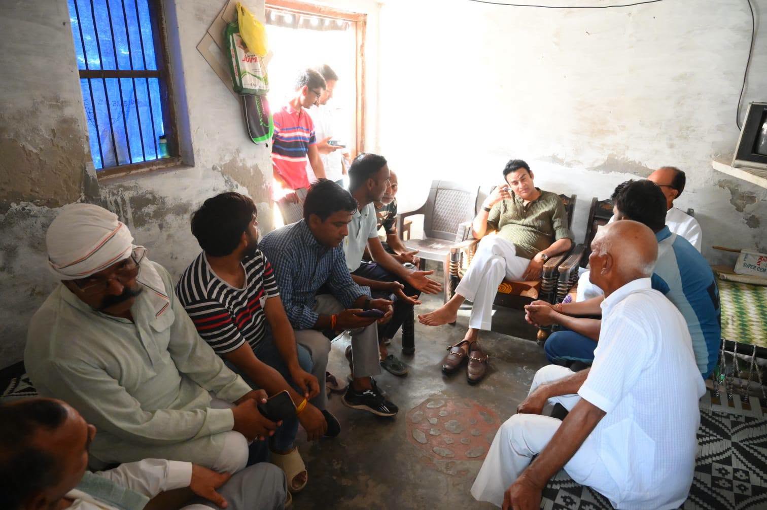 जनसेवा का पल