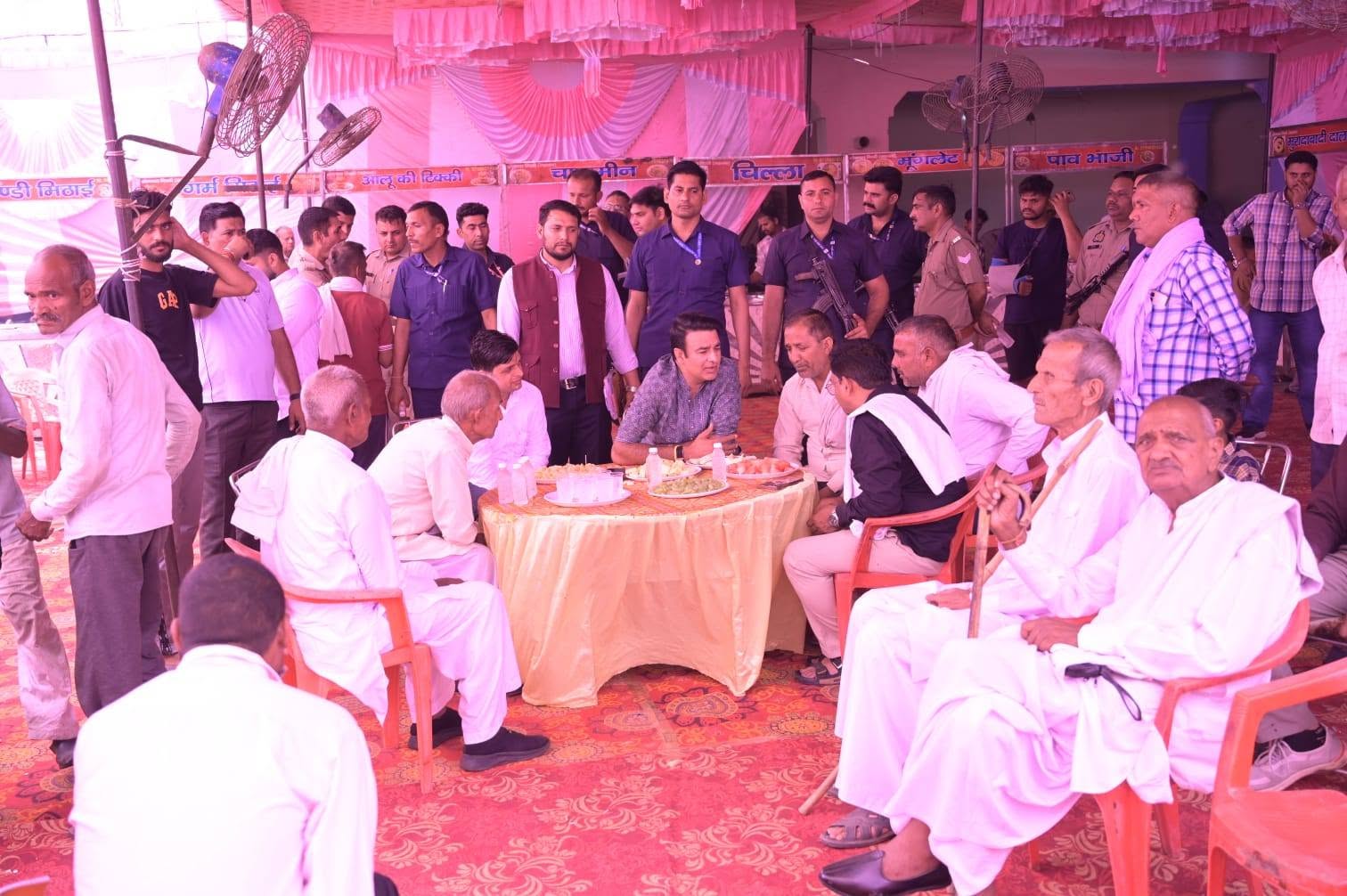 जनसेवा का पल