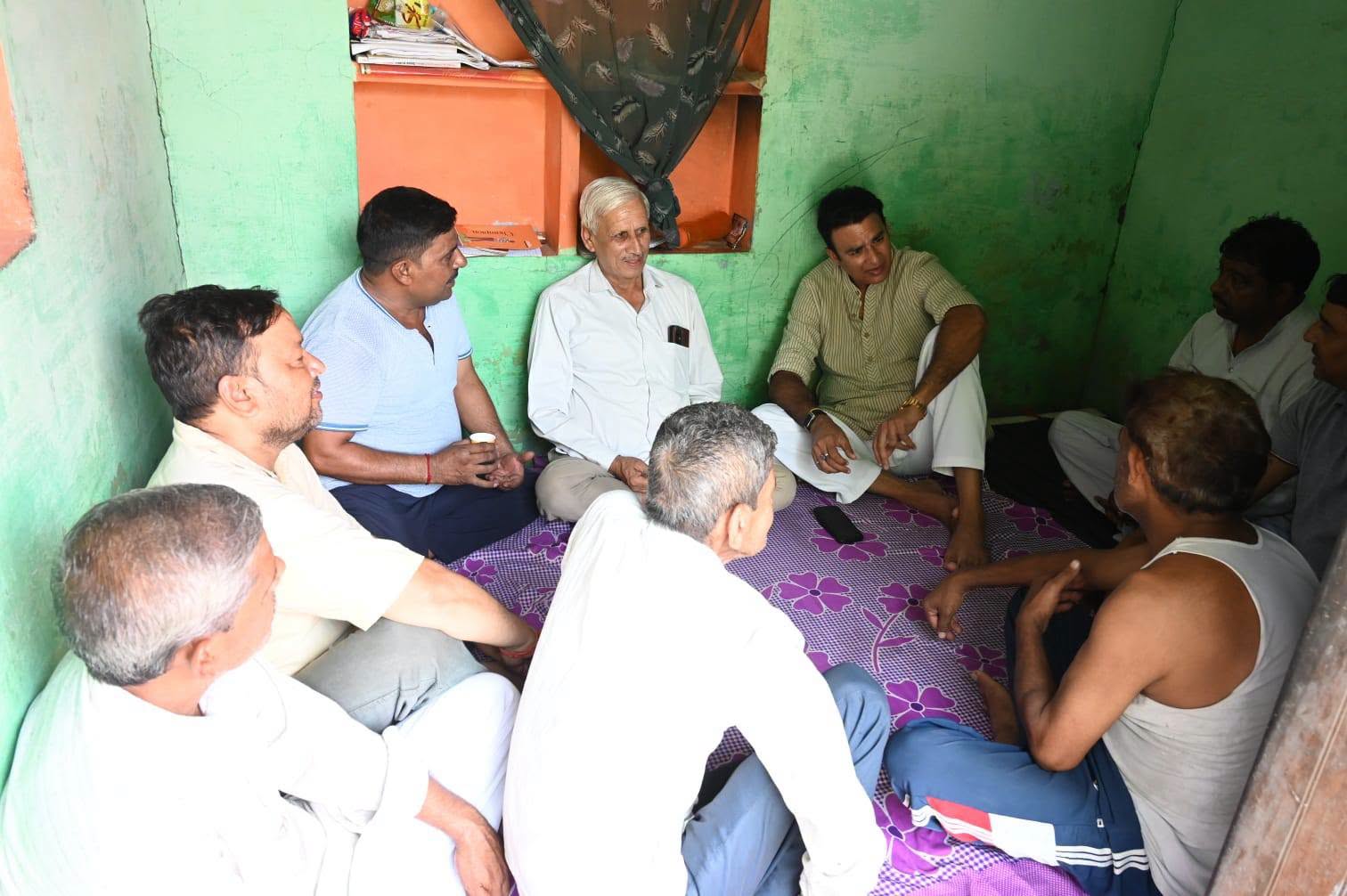 जनसेवा का पल