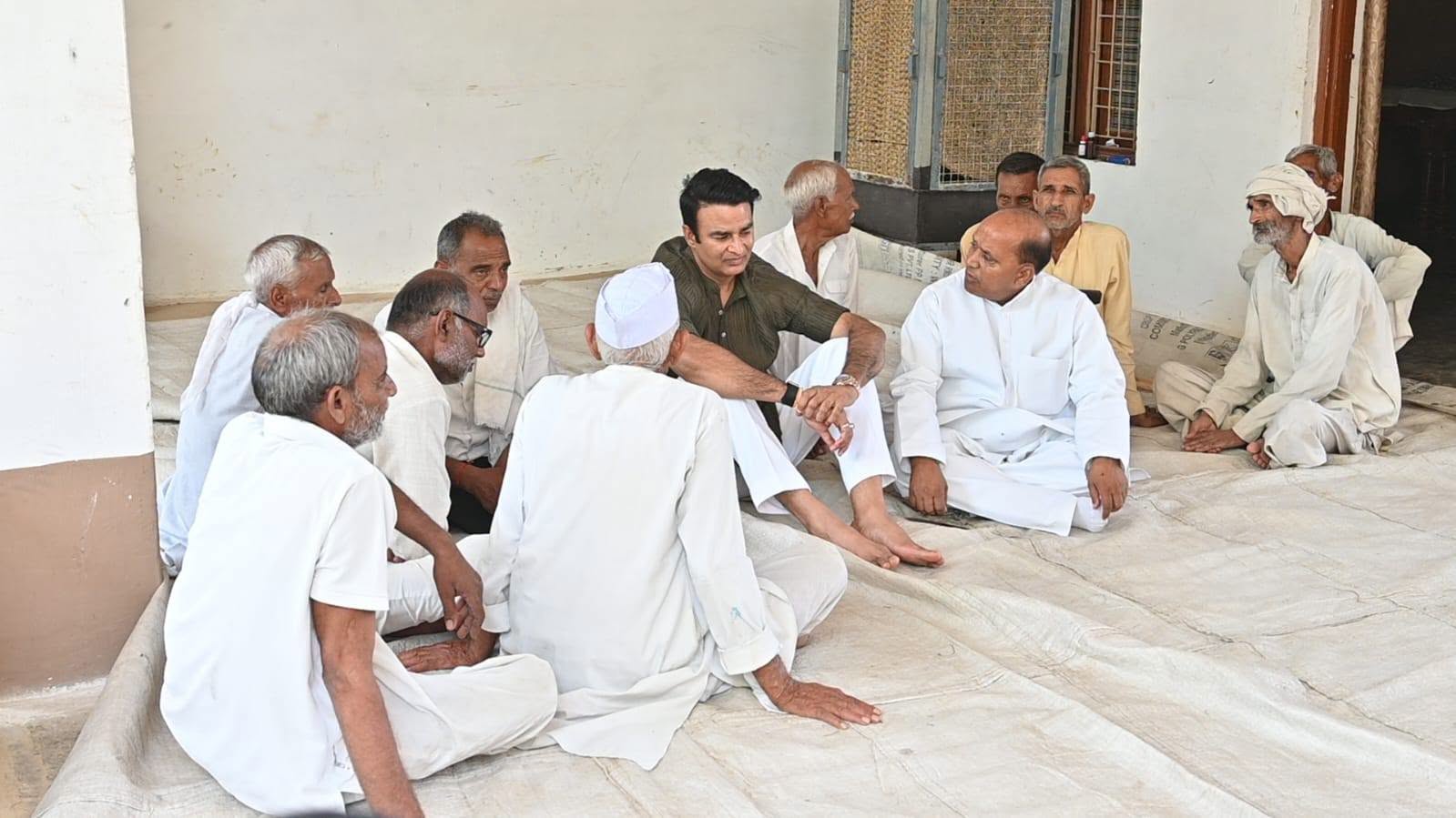जनसेवा का पल