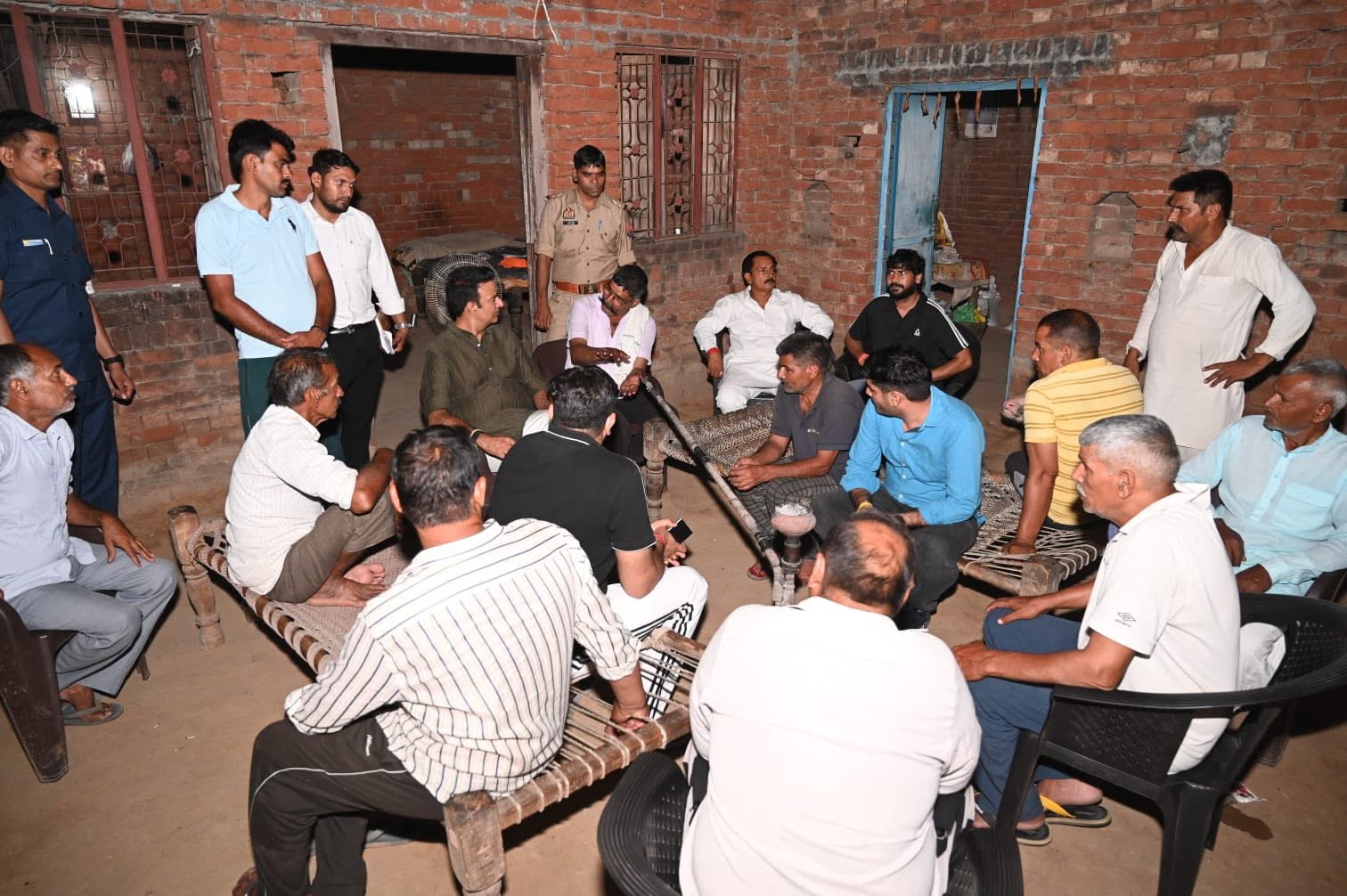 जनसेवा का पल