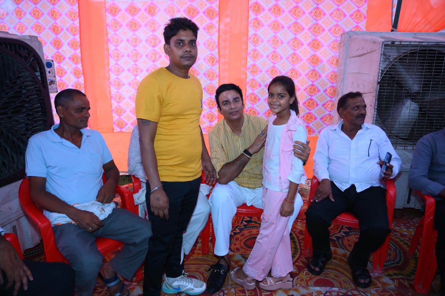 जनसेवा का पल