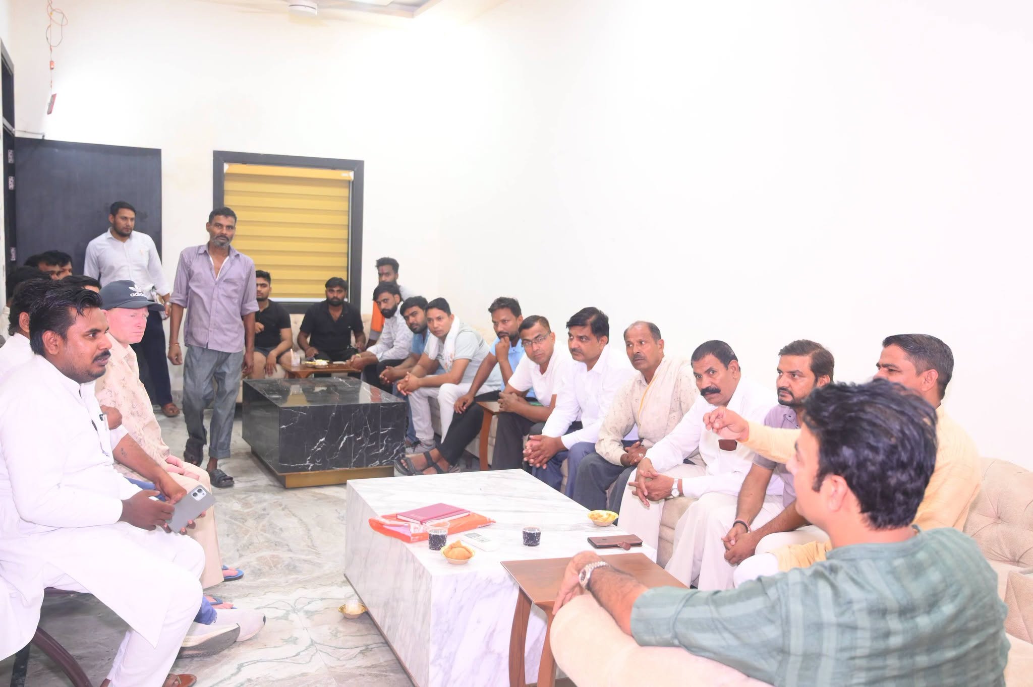 जनसेवा का पल