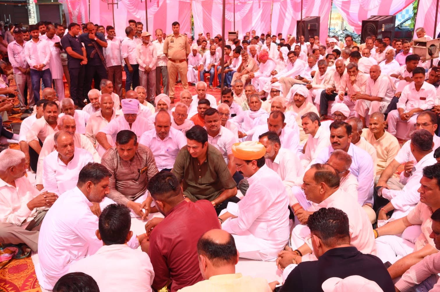जनसेवा का पल